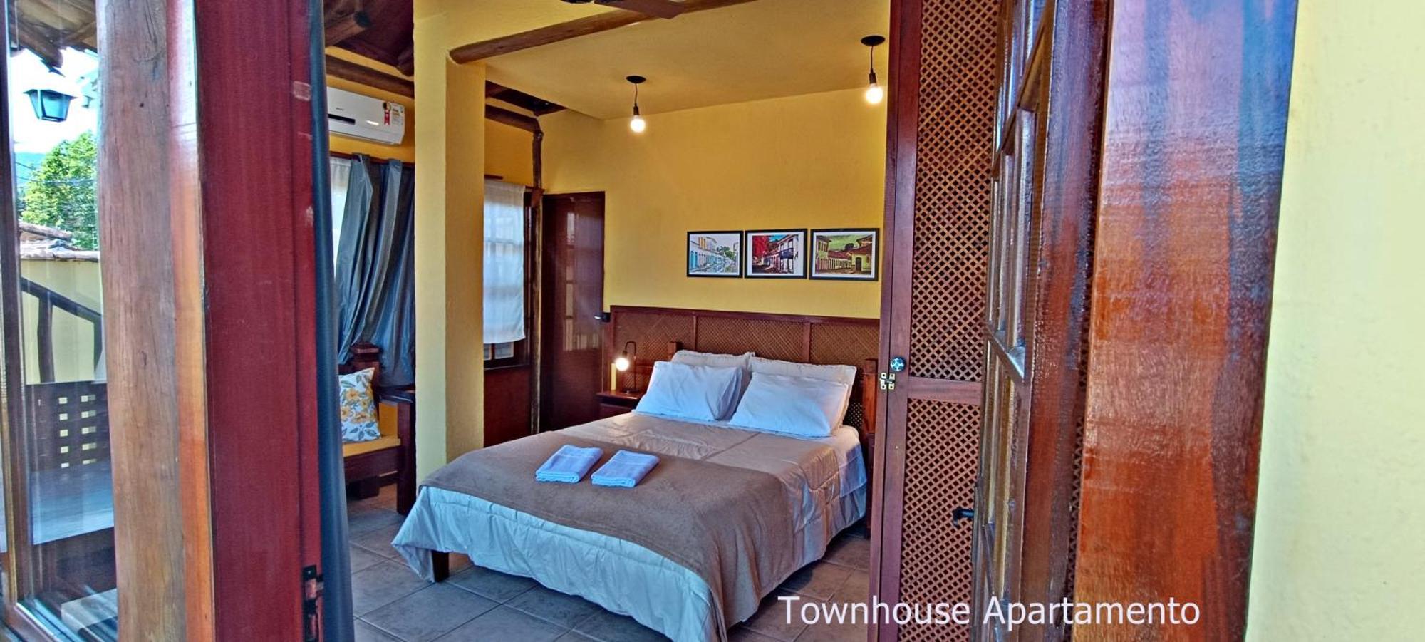 Townhouse Apartamento Aurora Парати Екстериор снимка